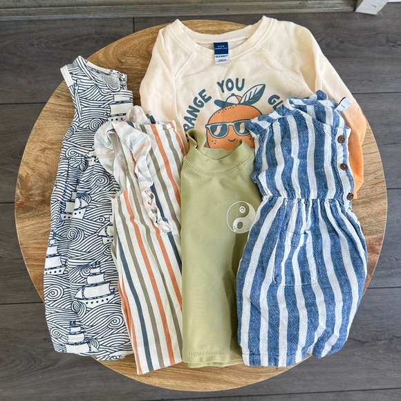 Winter Water Factory Other - 6-12 months Girl “Stripes & Graphics” Bundle